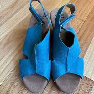 CLARKS "HELIO FLOAT" TEAL NUBUCK LEATHER CORK WEDGE SLINGBACK  soft cushion 10 M